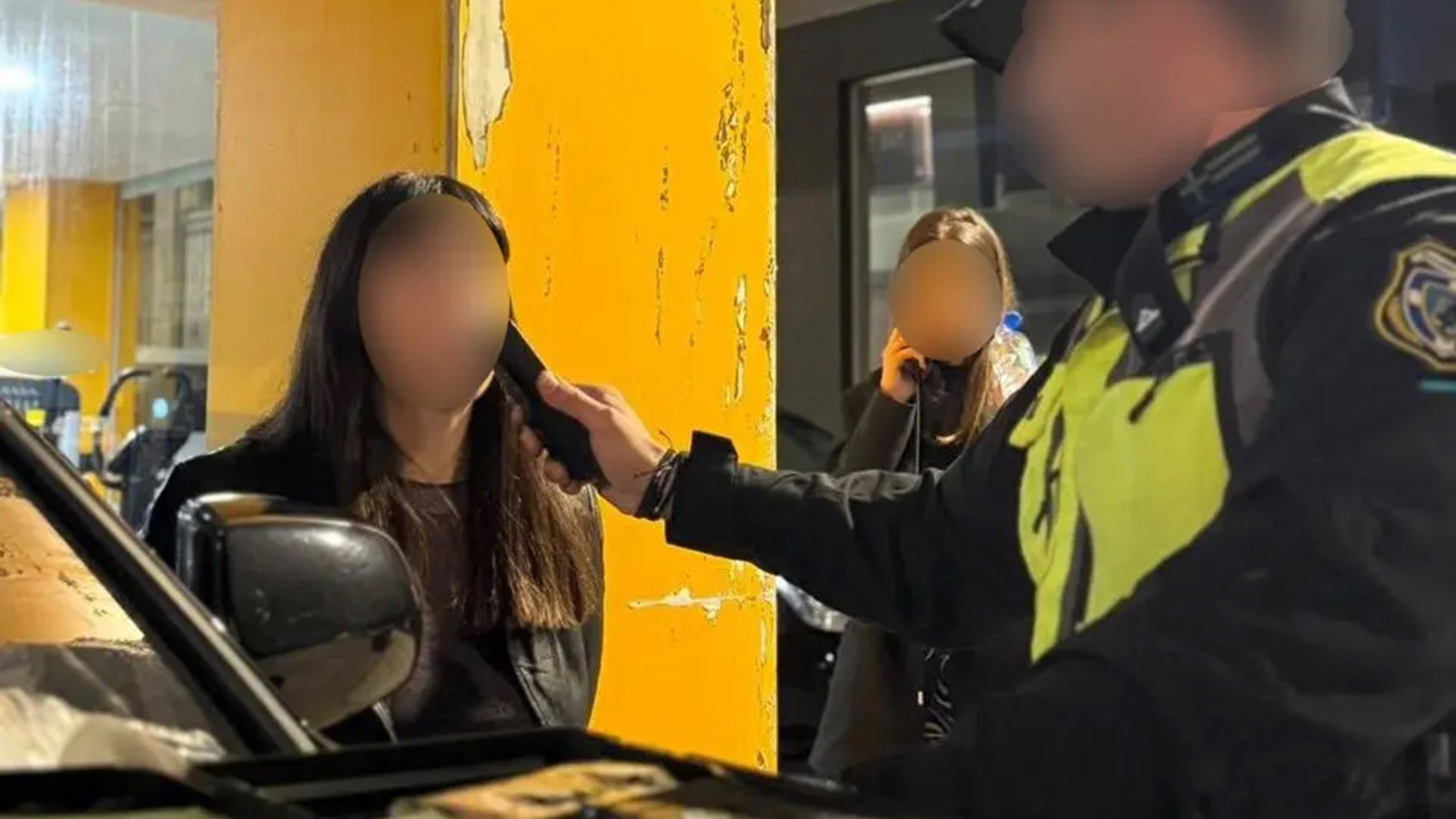 Αθήνα: Χειροπέδες σε 8 οδηγούς, πάνω από 11.000 αλκοτέστ σε 5 ημέρες 